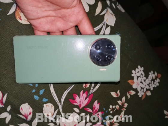 Tecno spark 20 pro plus